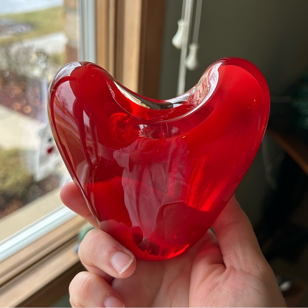 Vintage glass red heart candle holder by teleflora Valentine’s Day